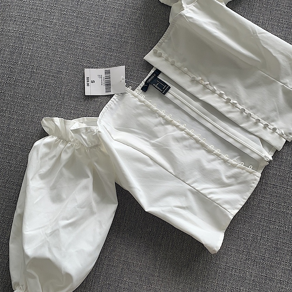 NEW TOP - Puff Sleeve